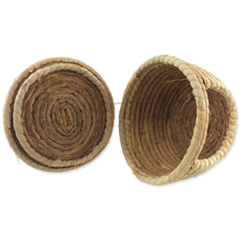 Load image into Gallery viewer, Small Foot Corn Leaf Castle  30 cm