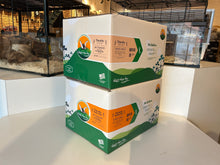 Load image into Gallery viewer, Bundle (Rabbit Hole Hay 5Lbs 3rd (Soft )Cut Timothy hay  x 1 + Rabbit Hole Hay 5Lbs 2nd (Medium) Cut Timothy hay x1 )