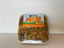 Load image into Gallery viewer, Natural Nibbles Timothy Hay Bowl 60g